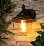 Picture of Vintage Coach Lantern Outdoor Wall Light – Traditional Garden, Porch & Patio Lighting